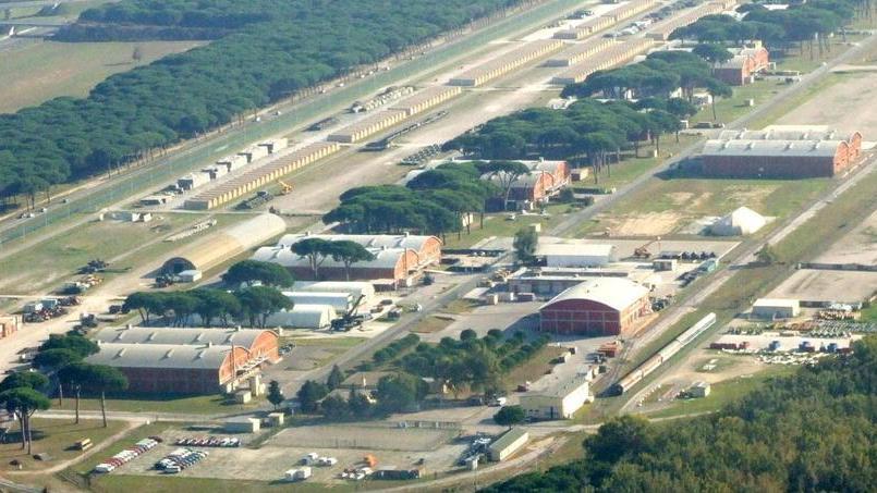 Rivoluzione a Camp Darby: forze speciali dell’esercito italiano nell’area liberata dai militari americani