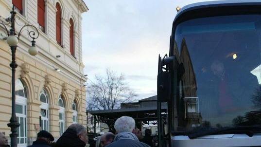 Servizio bus tra Collesalvetti e le frazioni grazie a un imprenditore
