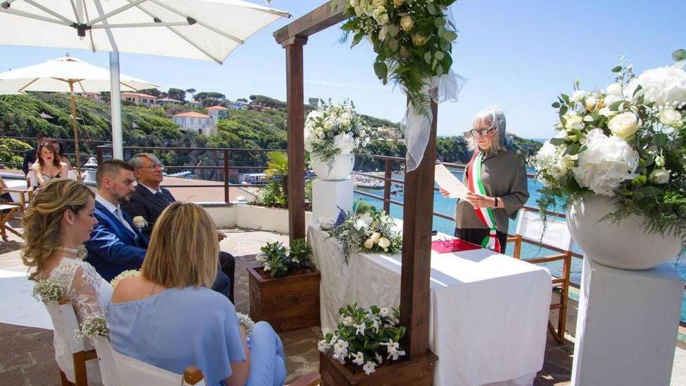 Unire tutti gli operatori per incrementare il settore matrimoni