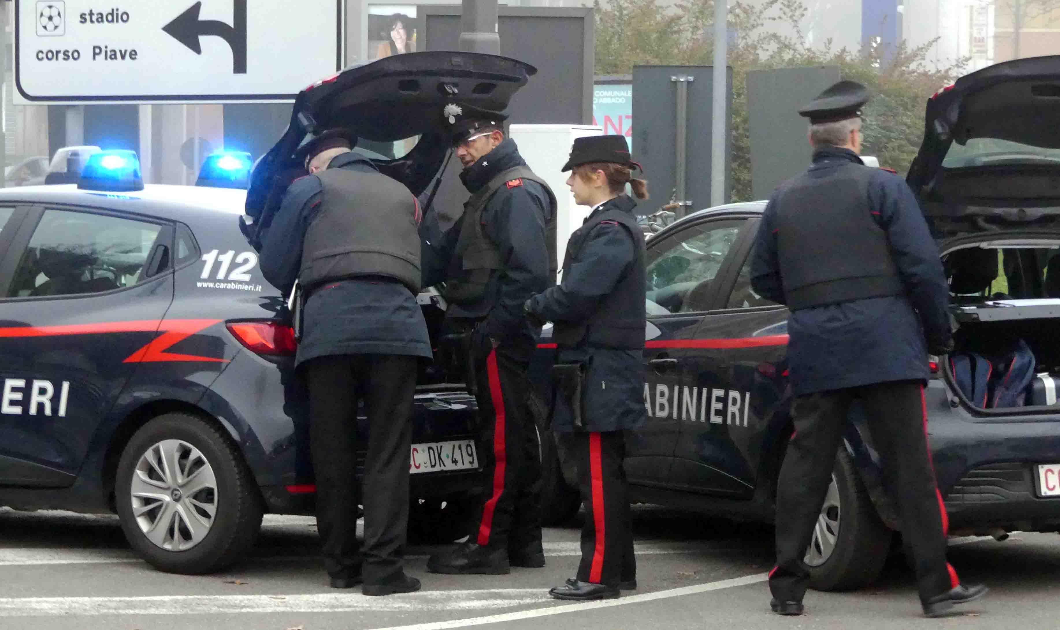 Ancora problemi in zona Gad: carabinieri picchiati durante un controllo