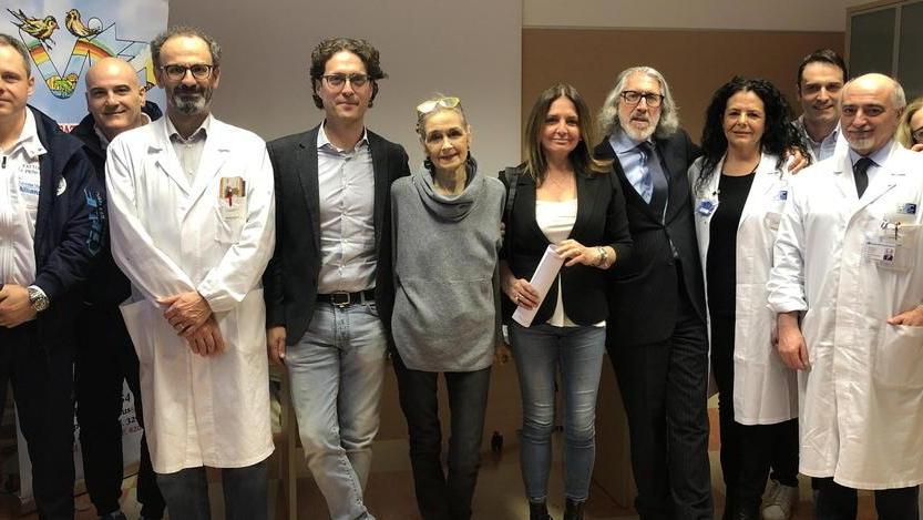 Lettino donato al reparto di Radioterapia