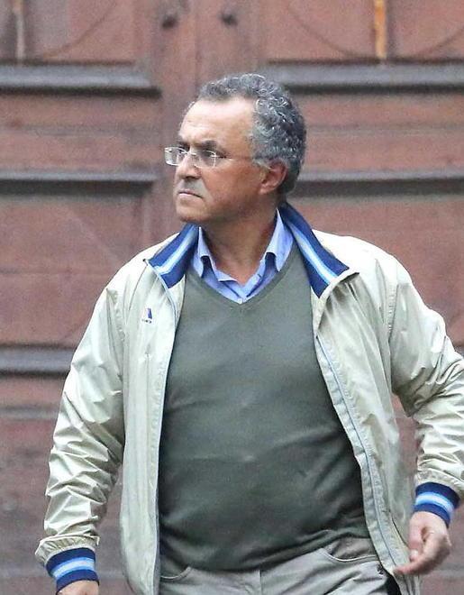 Bimba di 10 anni maltrattata indagati padre e matrigna 