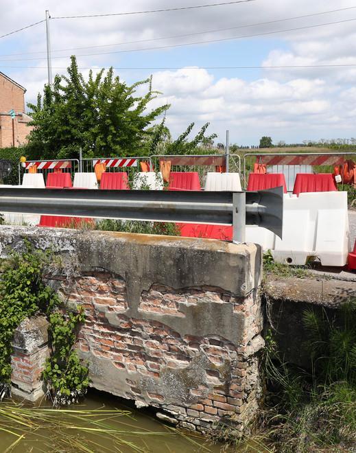 Ponte ancora chiuso La critica del Comune: «Noi non coinvolti»
