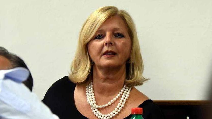 Crudeli caustica: da due anni in attesa del modello svizzero