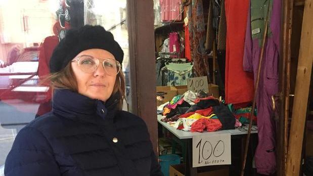 Colpiti tre negozi di via Garibaldi e un parrucchiere