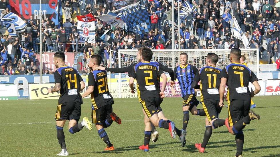 Pisa, rabbia D’Angelo per il caos nel girone «Cuneo-Pro Piacenza 20-0? Meglio 70-0»