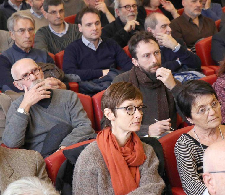 I candidati a ripetizione di economia e migranti «I reati non aumentano Dati del reddito al top» 