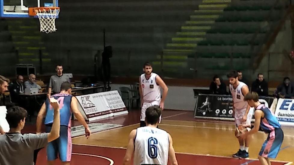 Bama sfiora l’impresa a 80 secondi dalla fine è avanti, poi la beffa