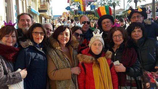 Dalla Sicilia a Viareggio superando anche la minaccia dell’Etna