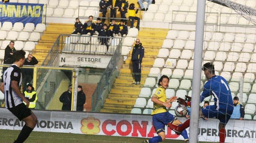 Modena, giornata magica: trionfo e la vetta è a tre punti