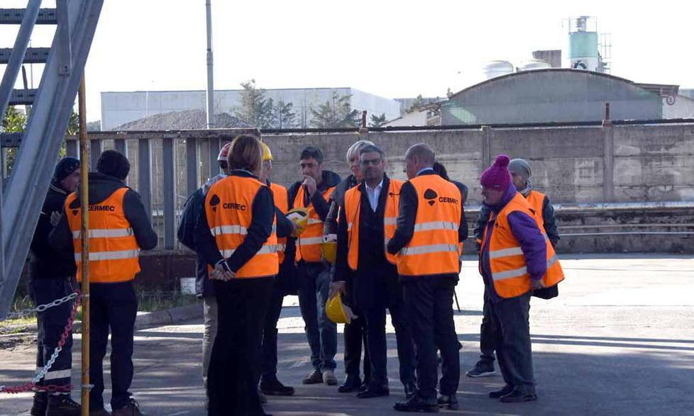 «In gioco 48 posti di lavoro la Regione dia risposte chiare» 