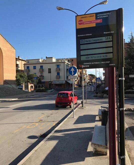 Meno autobus da e per Marina Petizione «per pari diritti» 