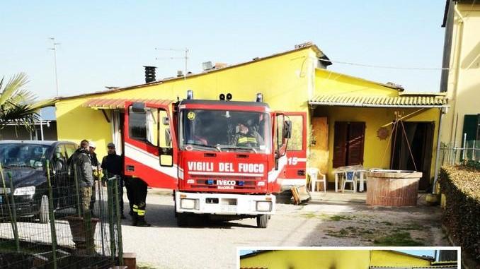 Prigioniero nella casa in fiamme: è grave