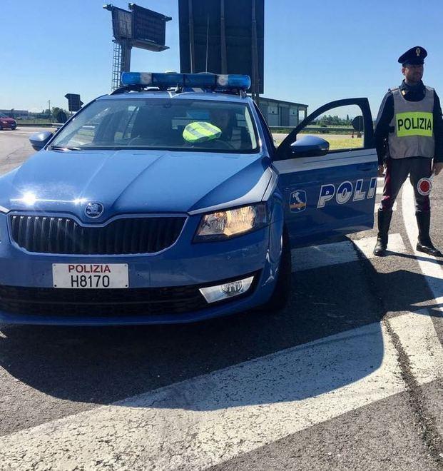 Guidavano ubriachi Cinque patenti ritirate dalla Polstrada in A13 