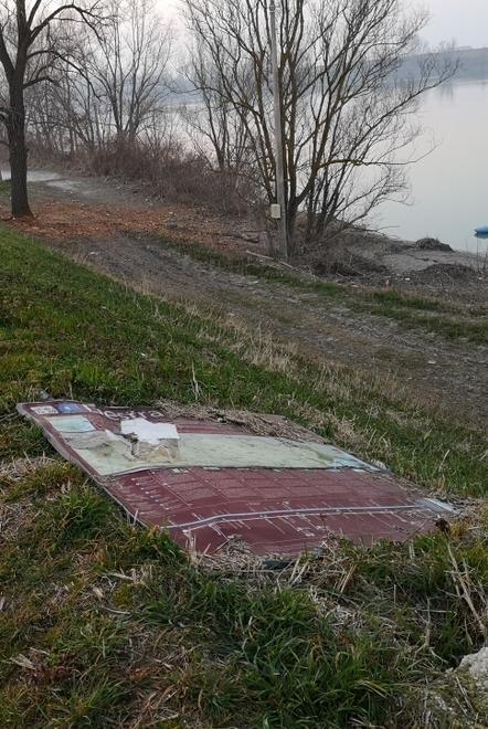 Po, sponda dell’argine Da luogo di turismo ad area abbandonata 