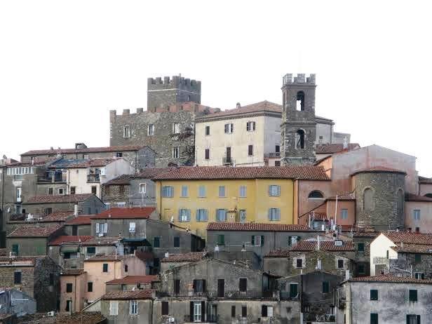 L'abitato di Manciano