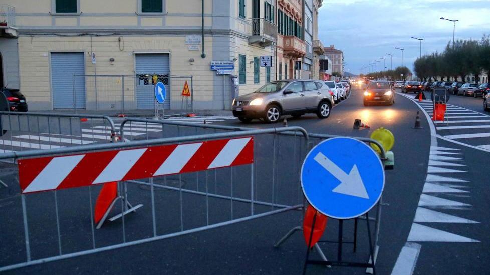 Via ai lavori in viale Italia: pesanti disagi fino a marzo e cambia anche la viabilità
