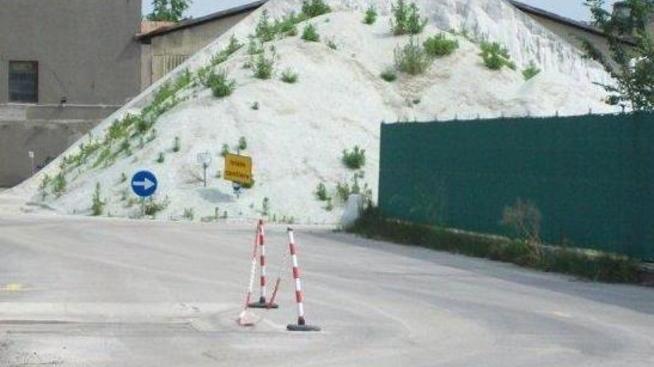 Un grido di allarme per i 50 lavoratori di Emiliana Rottami