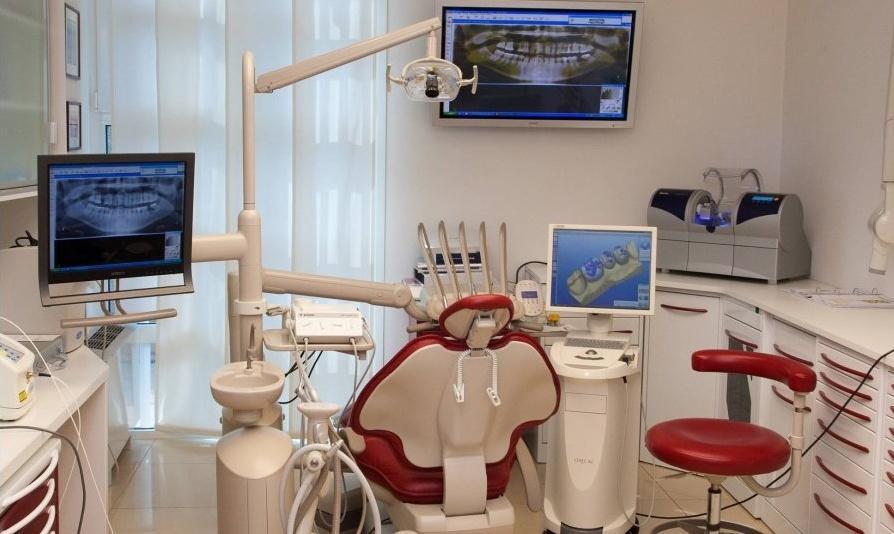 Chiuso ormai da anni l’ambulatorio dentistico La protesta della Cisl 