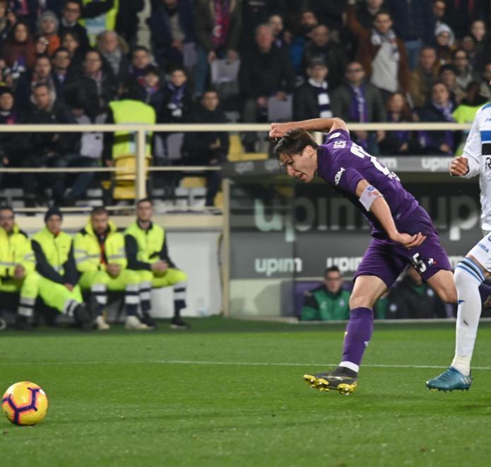 Gol, ritmo, occasioni: al Franchi la regola del 3-3 Fiorentina e Atalanta, tutto il bello del calcio 