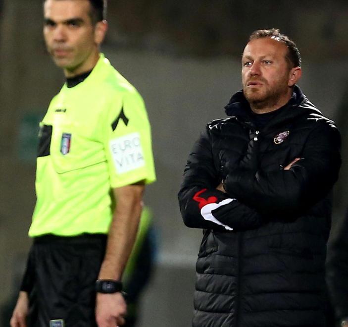 «Stasera ho visto troppi errori non è stato il vero Livorno...»