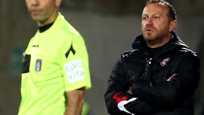 «Stasera ho visto troppi errori non è stato il vero Livorno...»