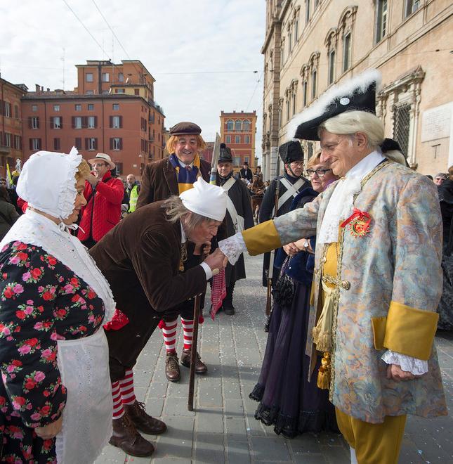 Oggi in città Carnevale e sproloquio di Sandrone