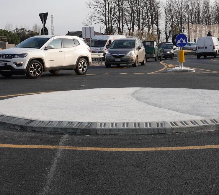 Caos sulla Provinciale per la nuova viabilità al Ponte di Sasso