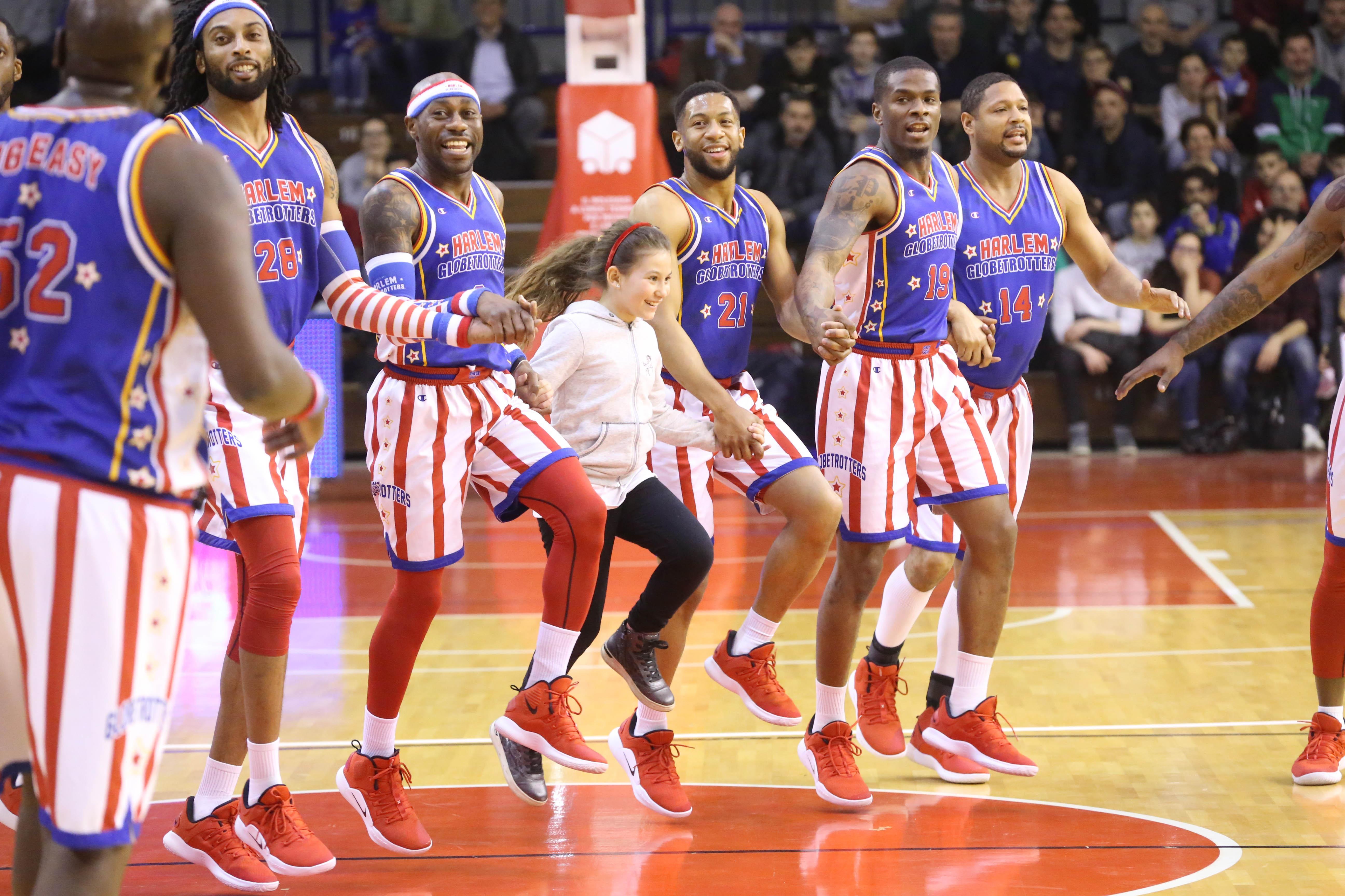 Gli Harlem Globetrotters giovedì sera al pala Bigi