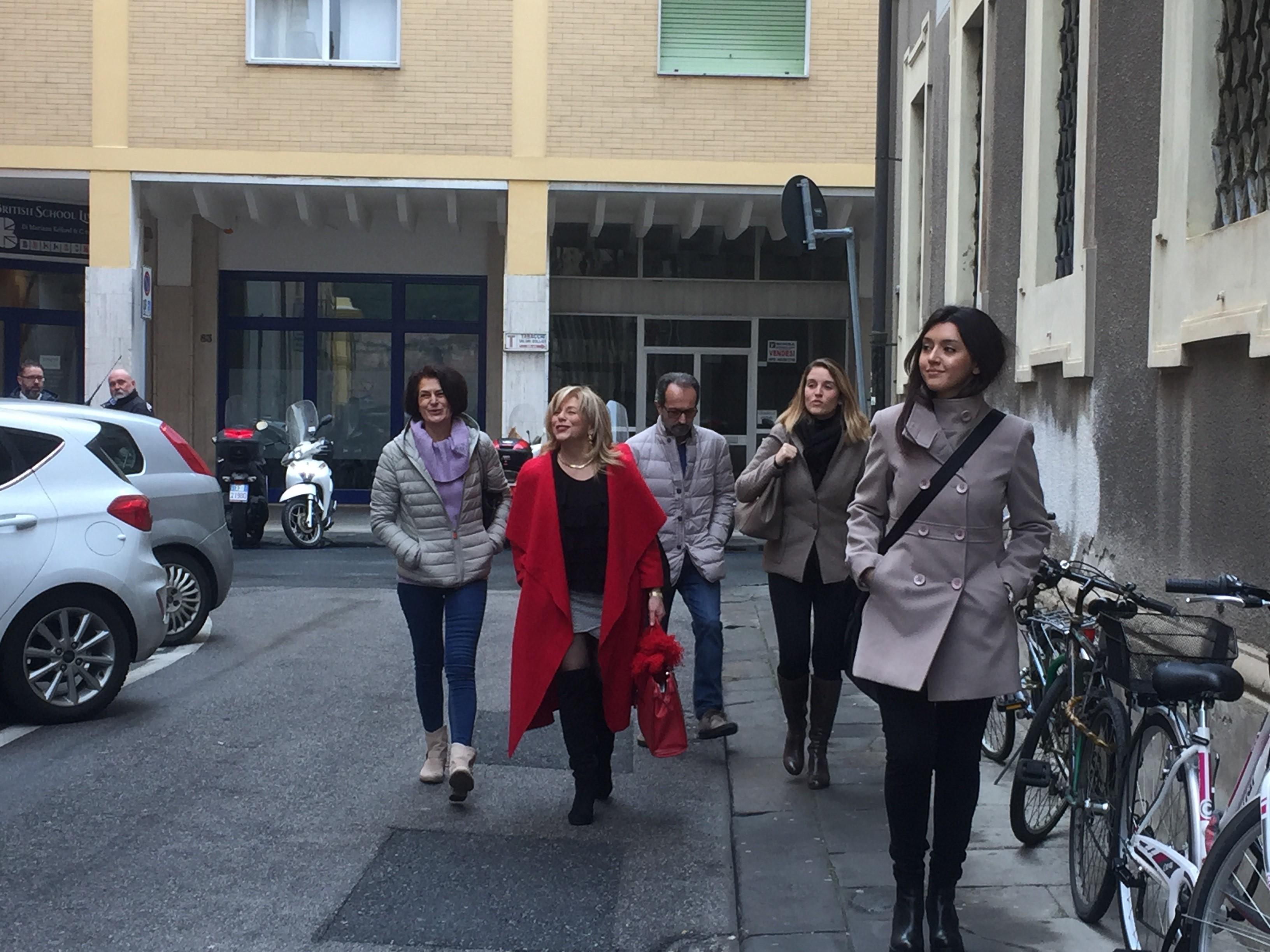 L'arrivo dell'infermiera in Tribunale