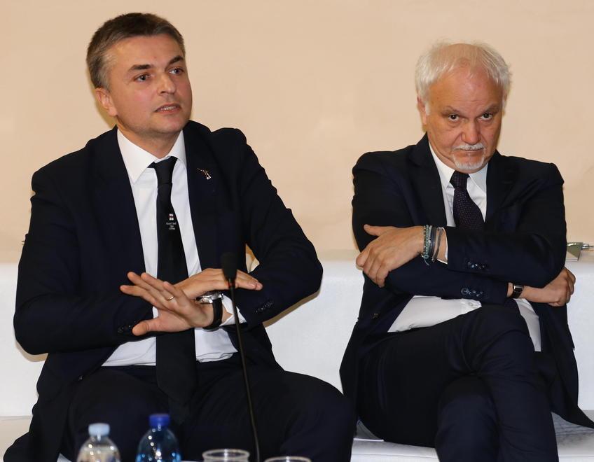 Rixi: «Un commissario-ammiraglio per arrivare al Riesame e alle elezioni» 