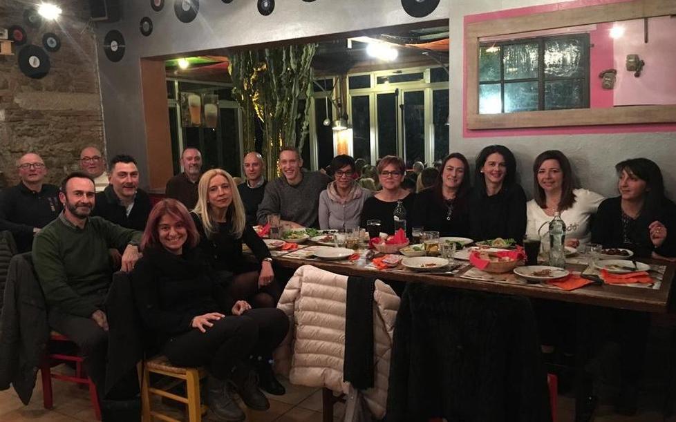 Gli ex compagni della quinta F dopo 39 anni si ritrovano su Fb 