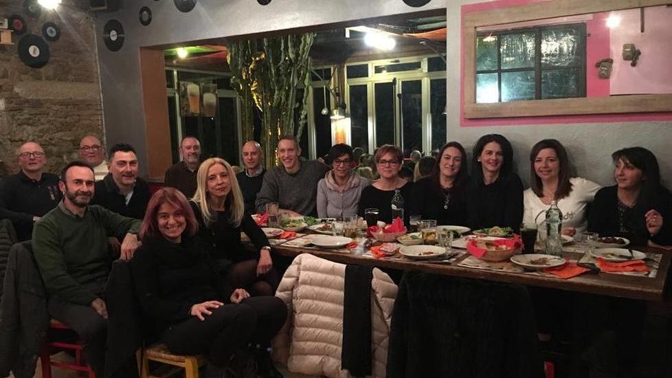 Gli ex compagni della quinta F dopo 39 anni si ritrovano su Fb