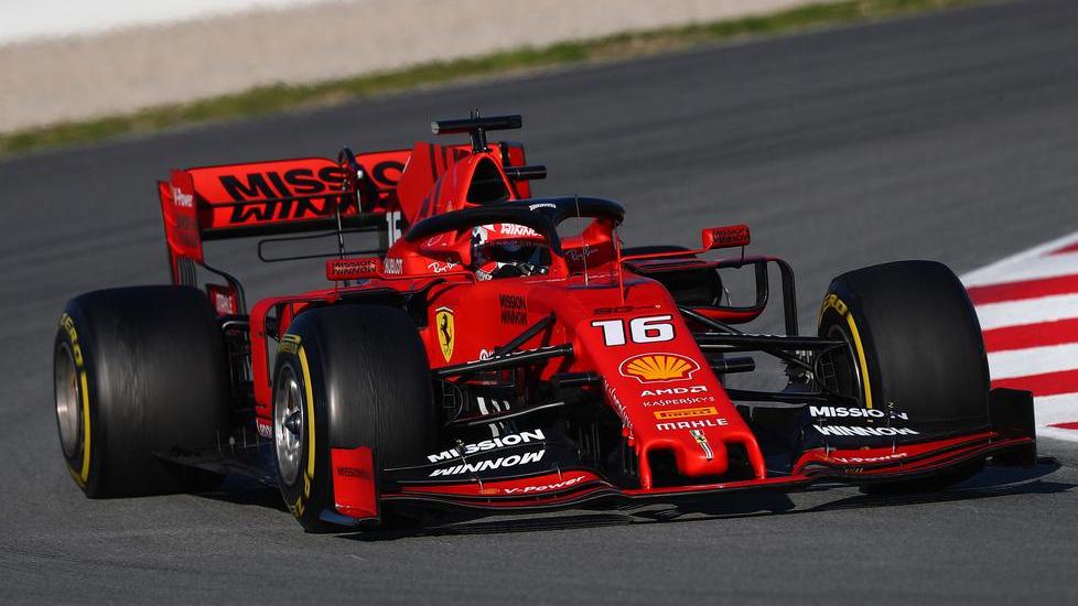 Leclerc si piazza davanti e sfiora la pole di Hamilton Oggi le ultime prove