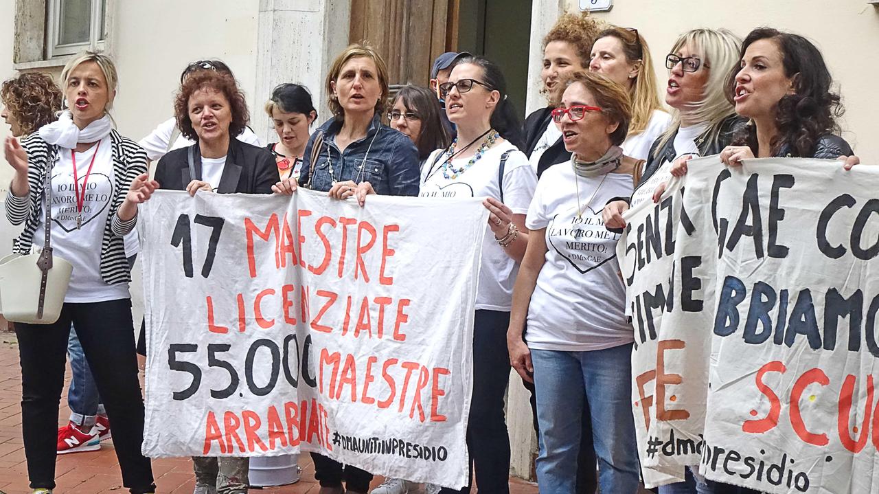 «Maestre, il vostro titolo non vale più»: in 12 rischiano il licenziamento a giugno