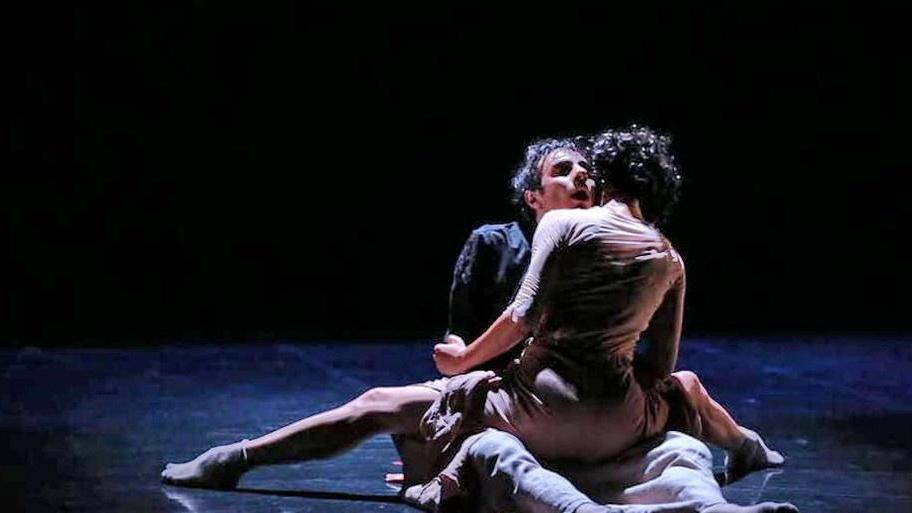 Spellbound Ballet Con “Full Moon": a teatro si danza sulla luna