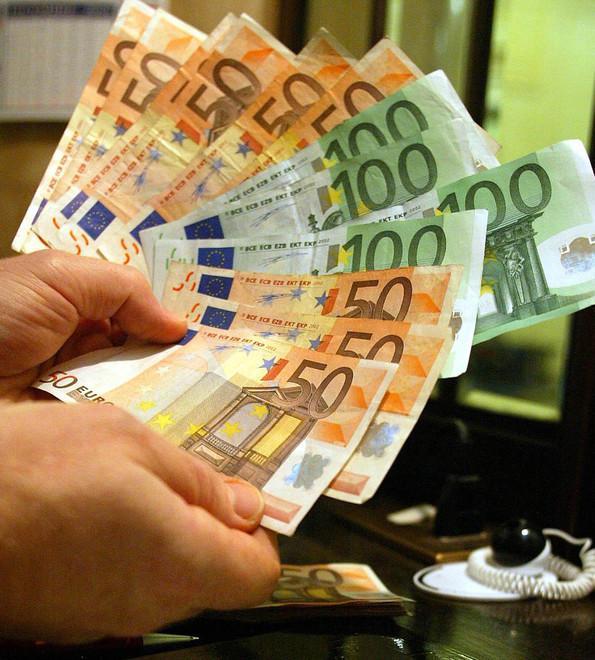 Spariti 300mila euro di risparmi, promotore assolto dall'accusa di truffa