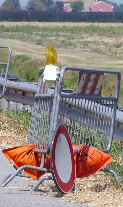 Dal lampione “sparito” alle frane lungo i canali La rabbia dei residenti 