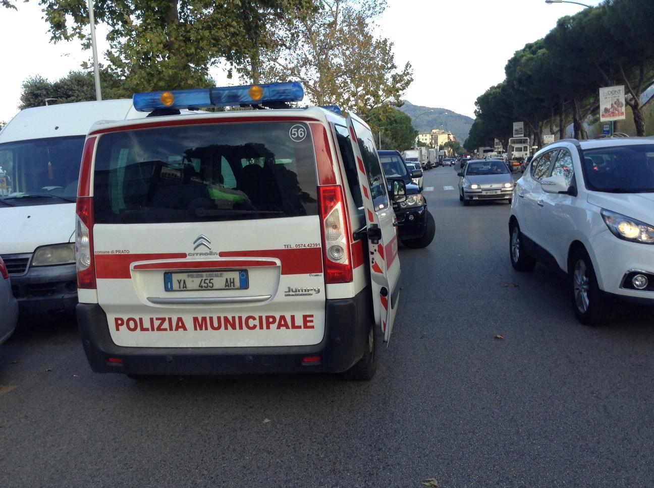Un mezzo della Polizia municipale