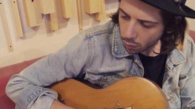 «Io, Saturnino e Jova» Daniele Barsanti live in piazza Mazzini