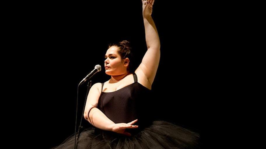 Una danza “fuori cliché” con Claudia Marsicano premio Ubu under 35