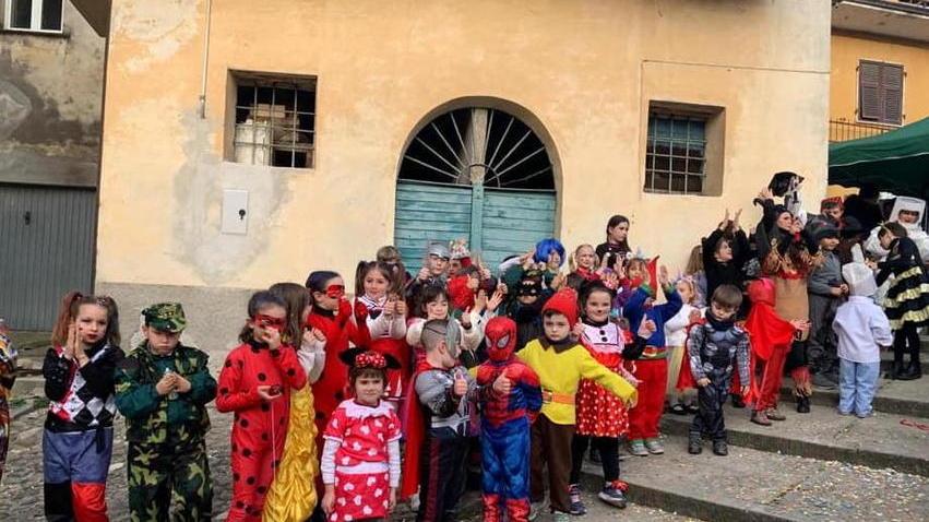 Carnevale, successo e tante mascherine