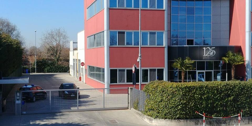Carpi, i Nas sequestrano 8 milioni di litri di aceto "De Nigris" 