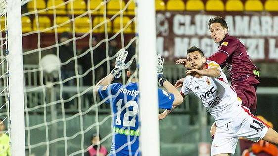 La grande serata degli amaranto superstar Si torna a vincere con l’euro-gol di Diamanti