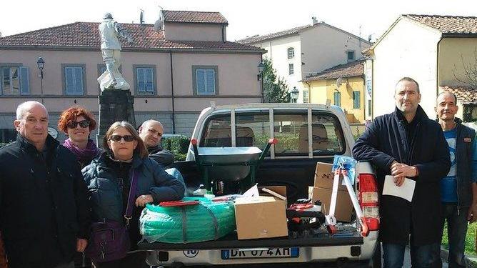 Attrezzi agricoli donati a chi ha perso tutto