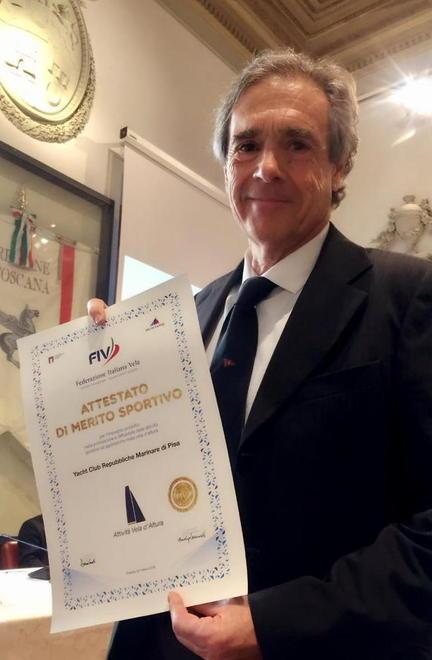 Lo Yacht Club Repubblica Marinara premiato in Regione a Firenze