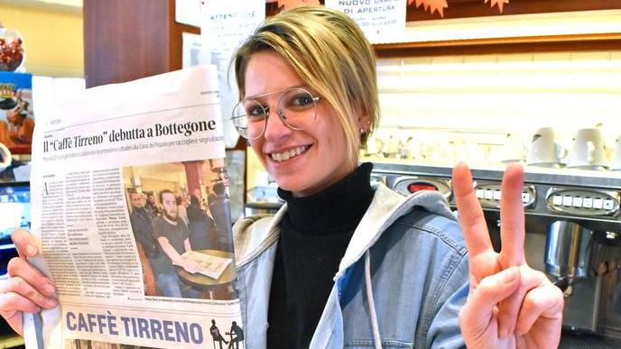 Cecilia, barista al circolo Arci Bottegone (Foto Gori)