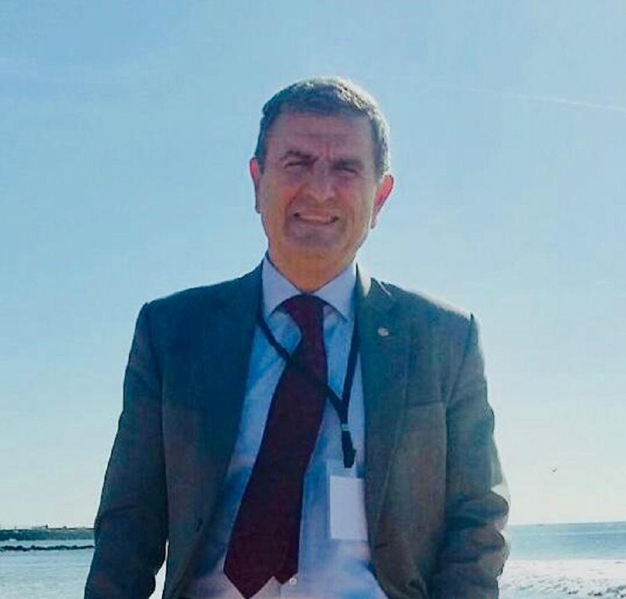 L’identikit del commissario-ammiraglio. Rebus maxi-Darsena, bacini e Porto 2000 