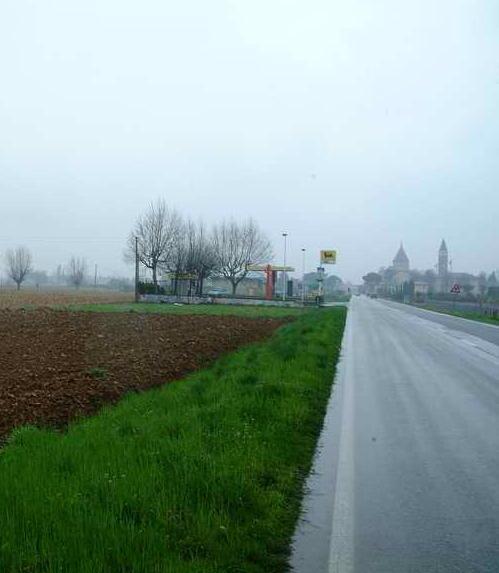 Partita la procedura per gli espropri: via aree verdi, giardini di casa, boschi 