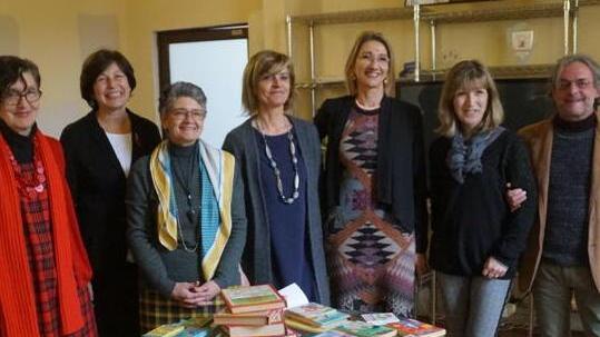 Trecento libri donati al Russoli e alla “Casa dei bambini”